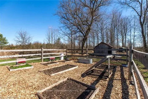 315421 HIGHWAY 6, Chatsworth, ON N0H 2V0