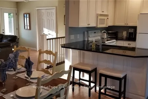 182 EMERALD Dr, Saugeen Shores, ON N0H 2L0