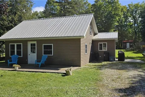 549 STOKES BAY Rd, Northern Bruce Peninsula, ON N0H 2M0
