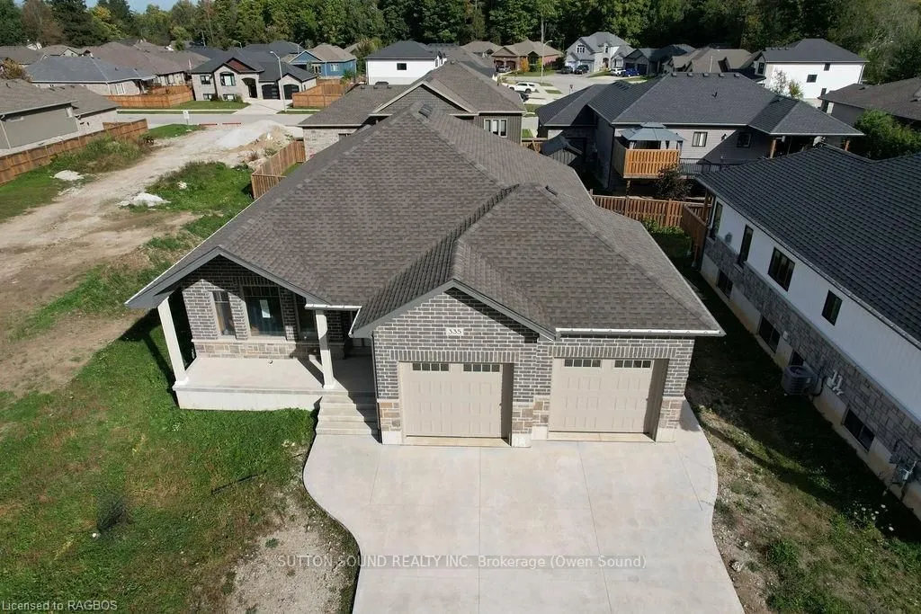 385 6TH Avenue, Owen Sound, ON N4K 6K7