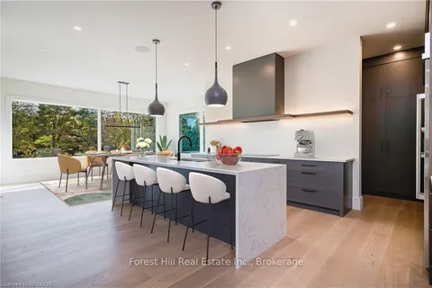 147 BLUE JAY Cres, Grey Highlands, ON N0C 1H0