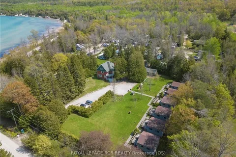 108 BEECH St, South Bruce Peninsula, ON N0H 2T0