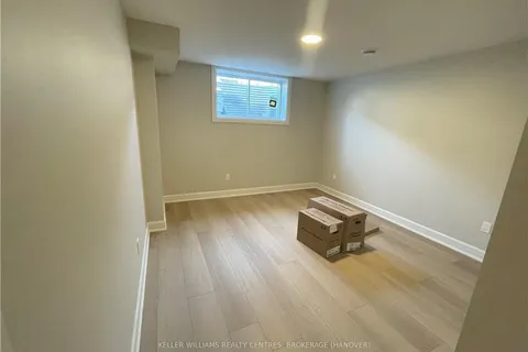 805 22ND, Hanover, ON N4N 0C5