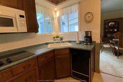 929 SAUGEEN St, Kincardine, ON N2Z 1A9