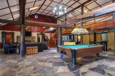 290 CLARKE&apos;S Rd, Northern Bruce Peninsula, ON N0H 1W0