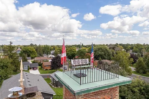 93 BROOK St, Arran-Elderslie, ON N0H 2N0