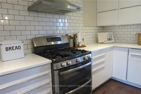 6 POINT VIEW Dr, Northern Bruce Peninsula, ON N0H 1W0