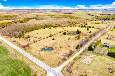 605303 13A Sdrd, Grey Highlands, ON N0C 1H0