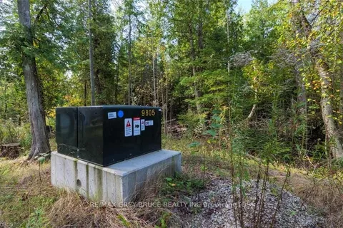 97 DEVILS GLEN Rd, Northern Bruce Peninsula, ON N0H 2T0