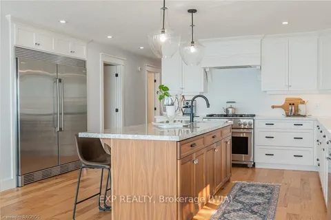 502453 GREY ROAD 1, Georgian Bluffs, ON N0H 2T0