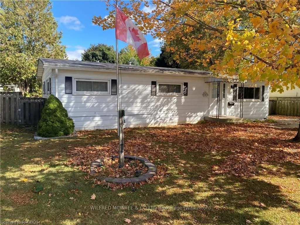 20 CARDINAL St, Brockton, ON N0G 2V0