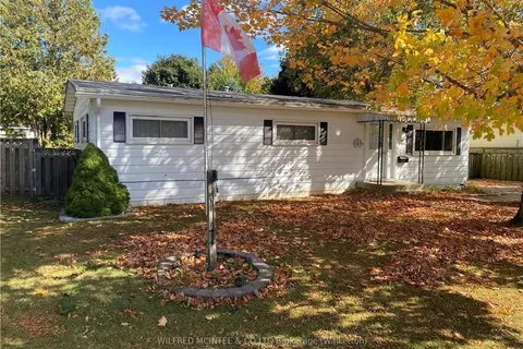 20 CARDINAL St, Brockton, ON N0G 2V0