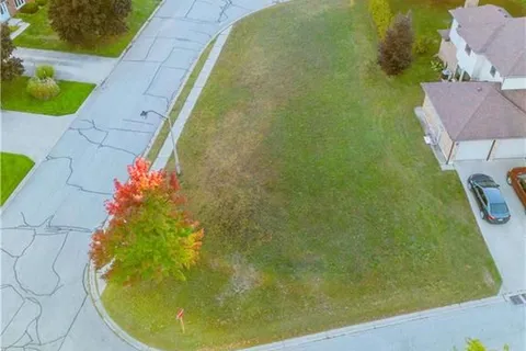 428 QUEEN&apos;S BUSH Rd, Saugeen Shores, ON N0H 2C4