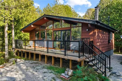 529 LINDSAY ROAD 30, Northern Bruce Peninsula, ON N0H 1Z0