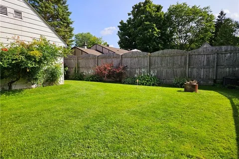 886 16th Street, ON N4K 6V5