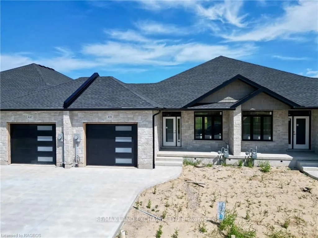 451 IVINGS Drive, Saugeen Shores, ON N0H 2C3
