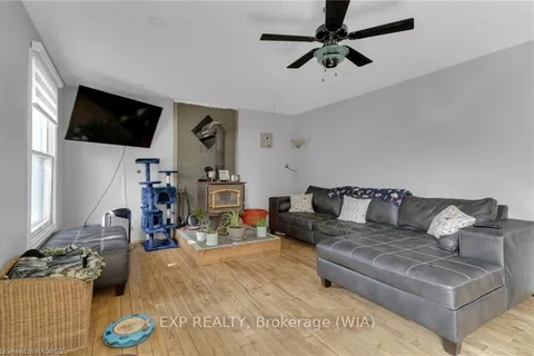 58 ALBERT St, Ashfield-Colborne-Wawanosh, ON N0M 1R0