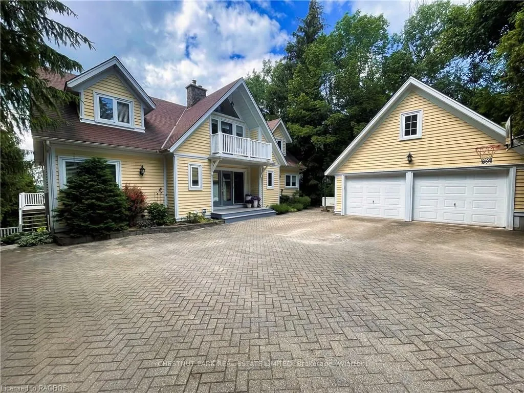 111 SUNSET Blvd, Georgian Bluffs, ON N0H 2T0