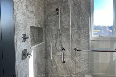 924 BOGDANOVIC Way, ON N2Z 0H3