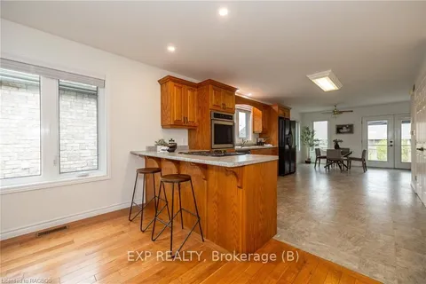803 23RD Street, Owen Sound, ON N4K 0A3