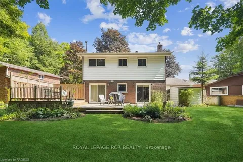 527 5TH Street, Owen Sound, ON N4K 1E2