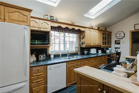 133889 ALLAN PARK Road, West Grey, ON N0G 1S0