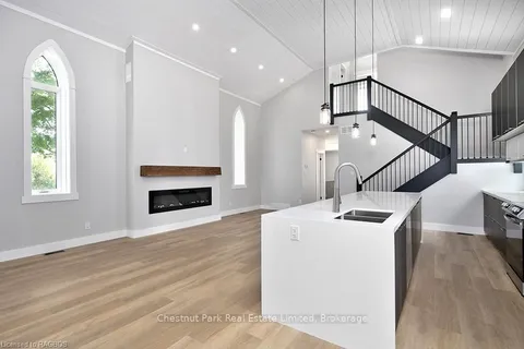 57 CRAWFORD St, Chatsworth, ON N0H 1G0