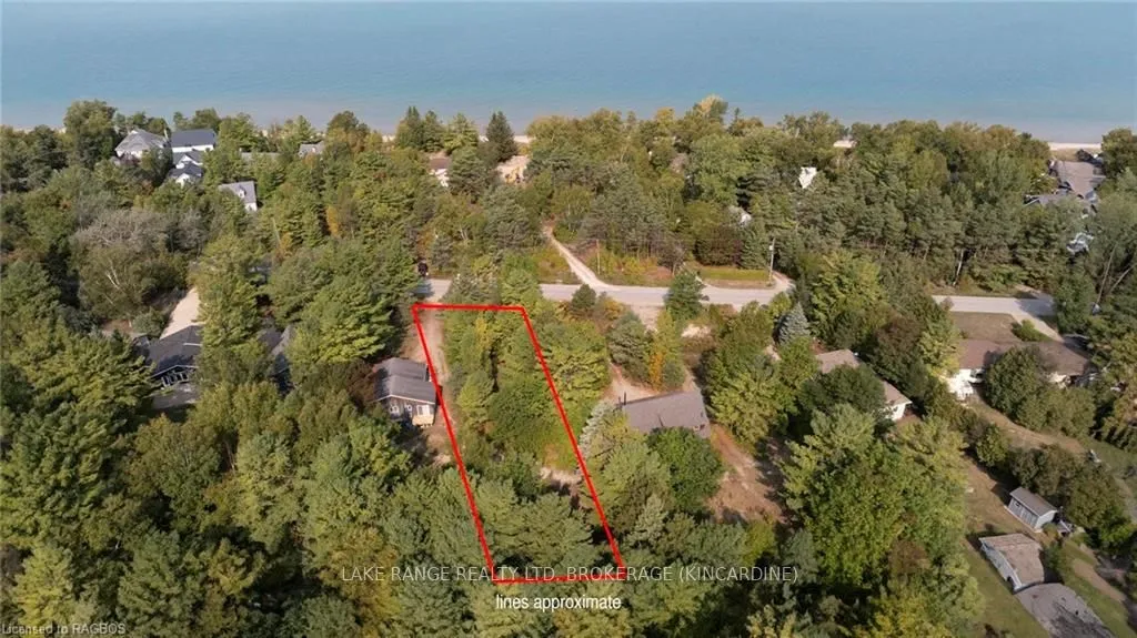 119 GORDON St, Huron-Kinloss, ON N2Z 0B3