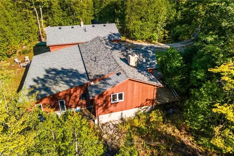 479 DYERS BAY Rd, Northern Bruce Peninsula, ON N0H 1Z0