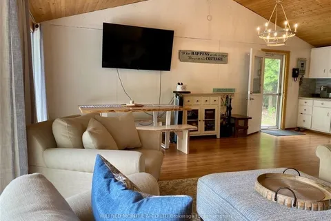 1520 2ND Avenue, ON N0H 2L0