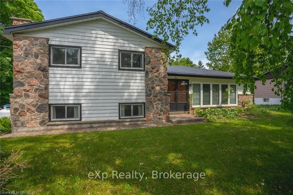 31 POINTVIEW Dr, Northern Bruce Peninsula, ON N0H 1W0