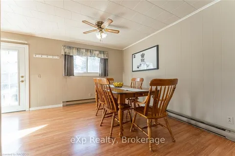 31 POINTVIEW Dr, Northern Bruce Peninsula, ON N0H 1W0