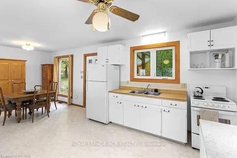 139 Ivy Dr, Georgian Bluffs, ON N0H 2T0