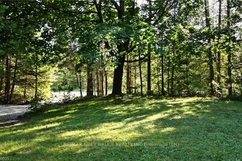 8 CARTER Road, ON N0H 1W0