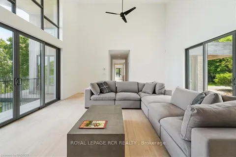 20 EVERETT Road, ON N0H 2T0