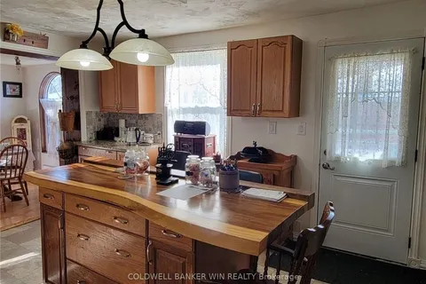 240 EGREMONT Street, ON N0G 2L2