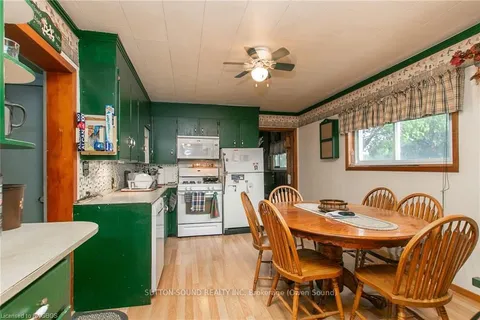 58 SPENCER Street, ON N0H 1P0