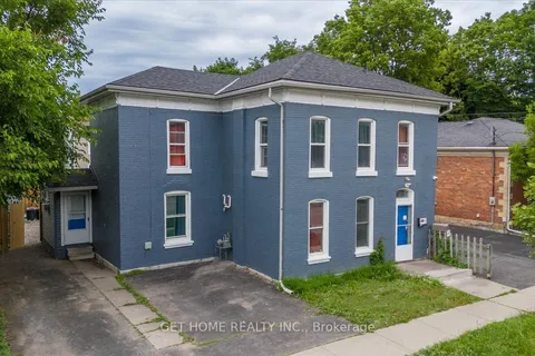 44 Albion St, Brantford, ON N3T 3M3