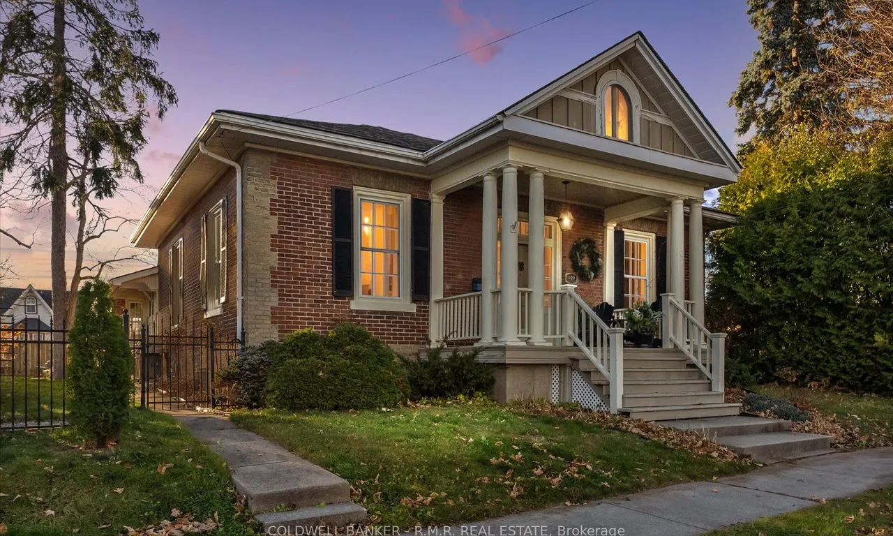 429 George St, Cobourg, ON K9A 3M7