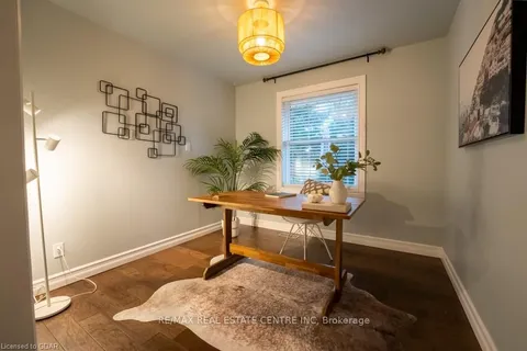 65 KENSINGTON St, Guelph, ON N1E 3P6