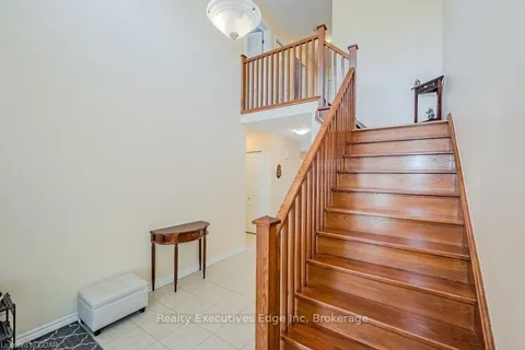 67 REVELL Dr, Guelph, ON N1G 0B1