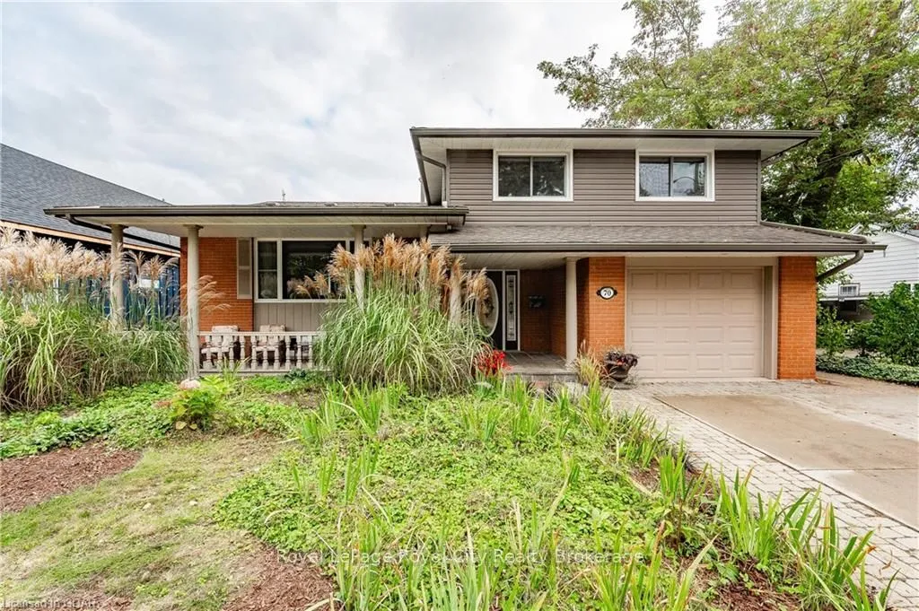 70 FOREST St, Guelph, ON N1G 1H9