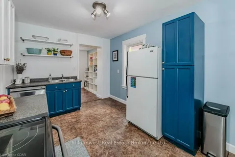 285 PAISLEY Rd, Guelph, ON N1H 2P8