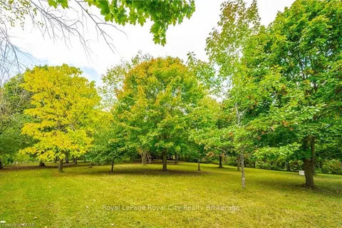 23A GILKISON St, Centre Wellington, ON N0B 1S0