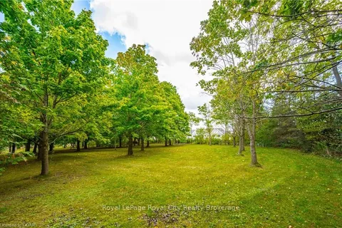 23A GILKISON St, Centre Wellington, ON N0B 1S0