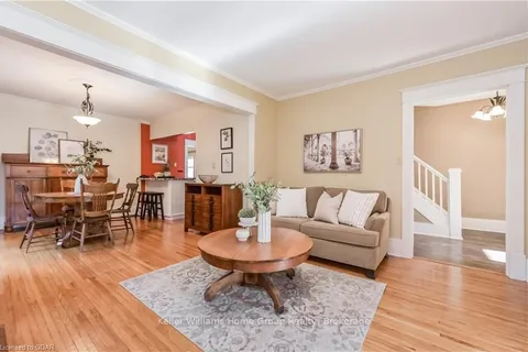 315 ST ANDREW St, Centre Wellington, ON N1M 1R3