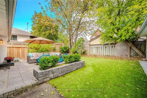 34 MENZIE Ave, Guelph, ON N1E 5X9