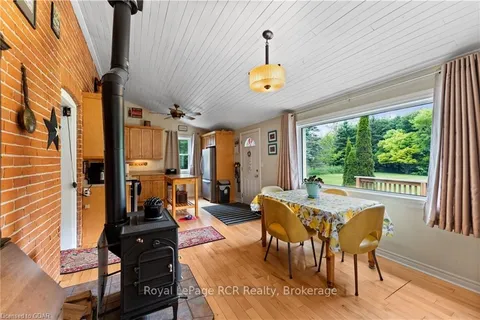 22021 EAST GARAFRAXA-ERIN, East Garafraxa, ON L9W 7G4