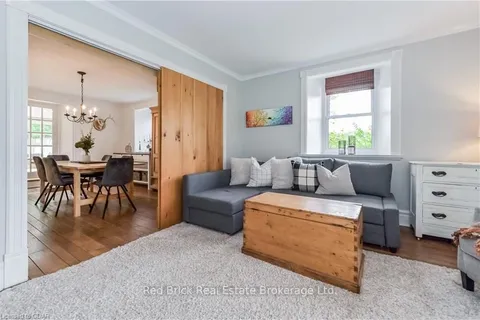 53 VICTORIA St, Centre Wellington, ON N0B 1S0