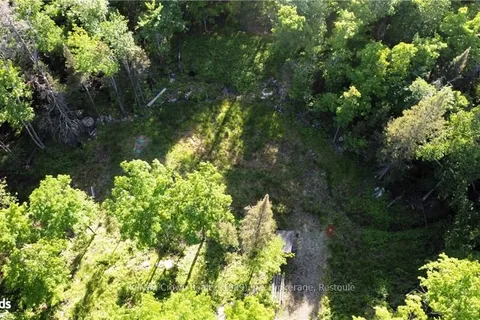 453 PILGERS Rd, Nipissing, ON P0H 1J0